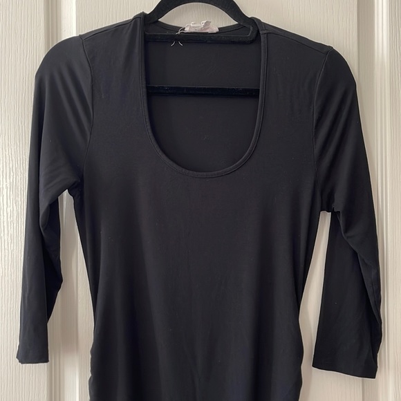 Ingrid and Isabel Ruched Maternity Dress - Picture 3 of 9